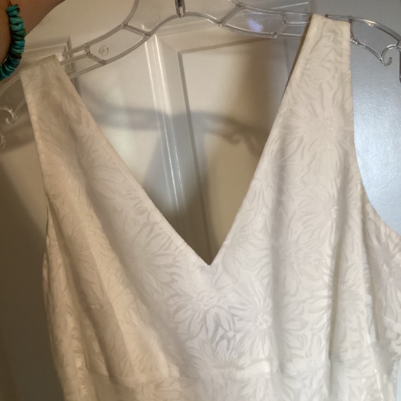 Anne Taylor white mid length flower dress - Picture 8 of 10